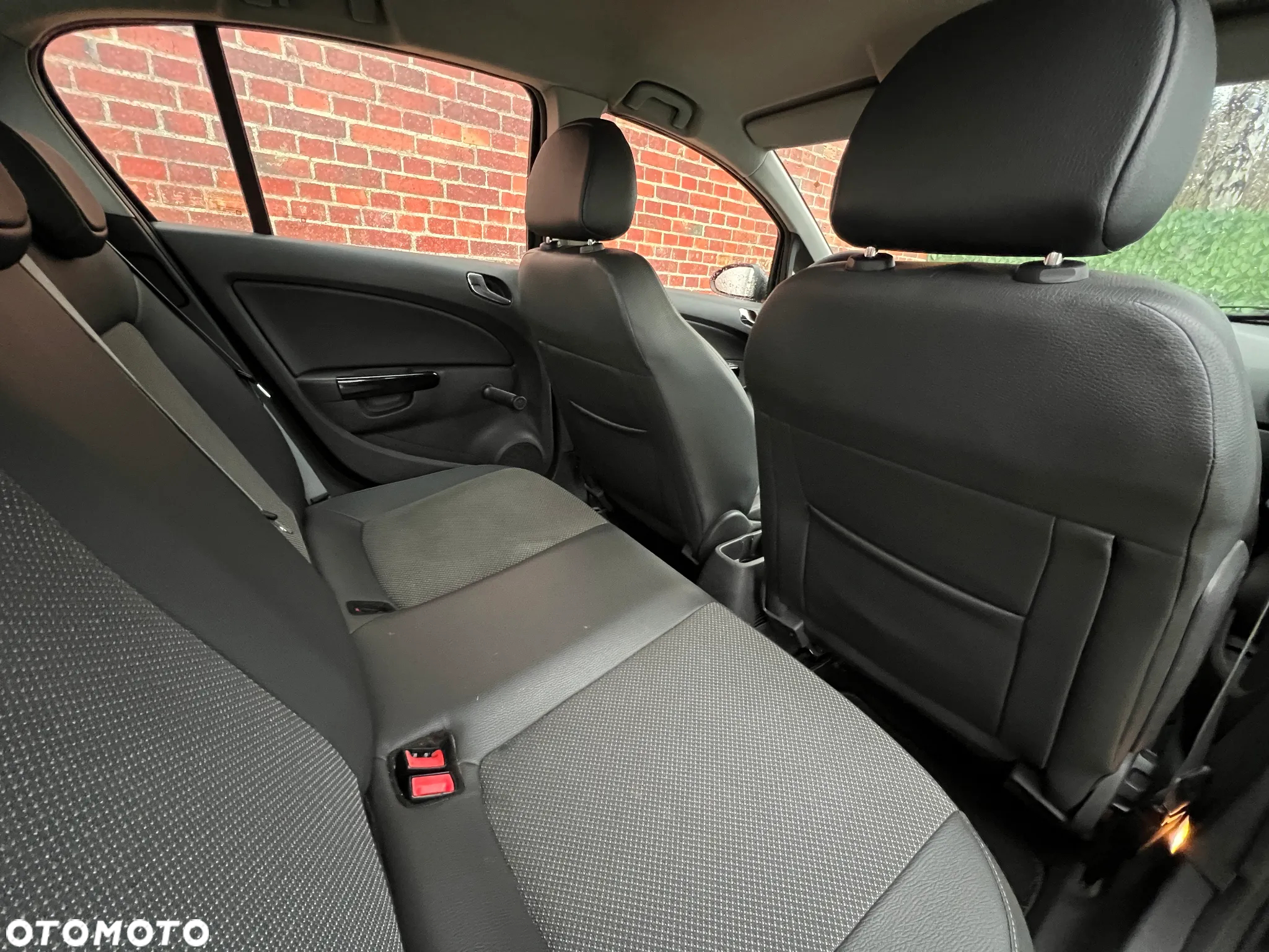 Opel Corsa - 17