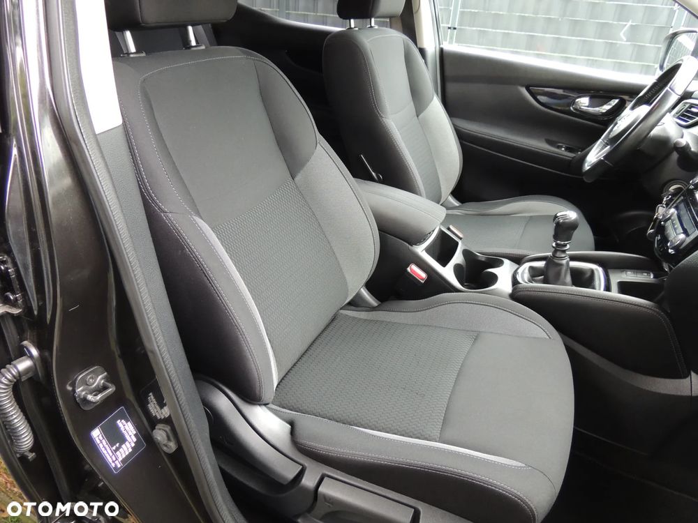 Nissan Qashqai 1.2 DIG-T Acenta EU6 - 27