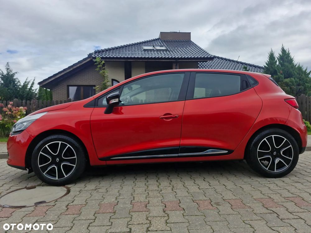 Renault Clio 1.2 16V Limited Plus - 1