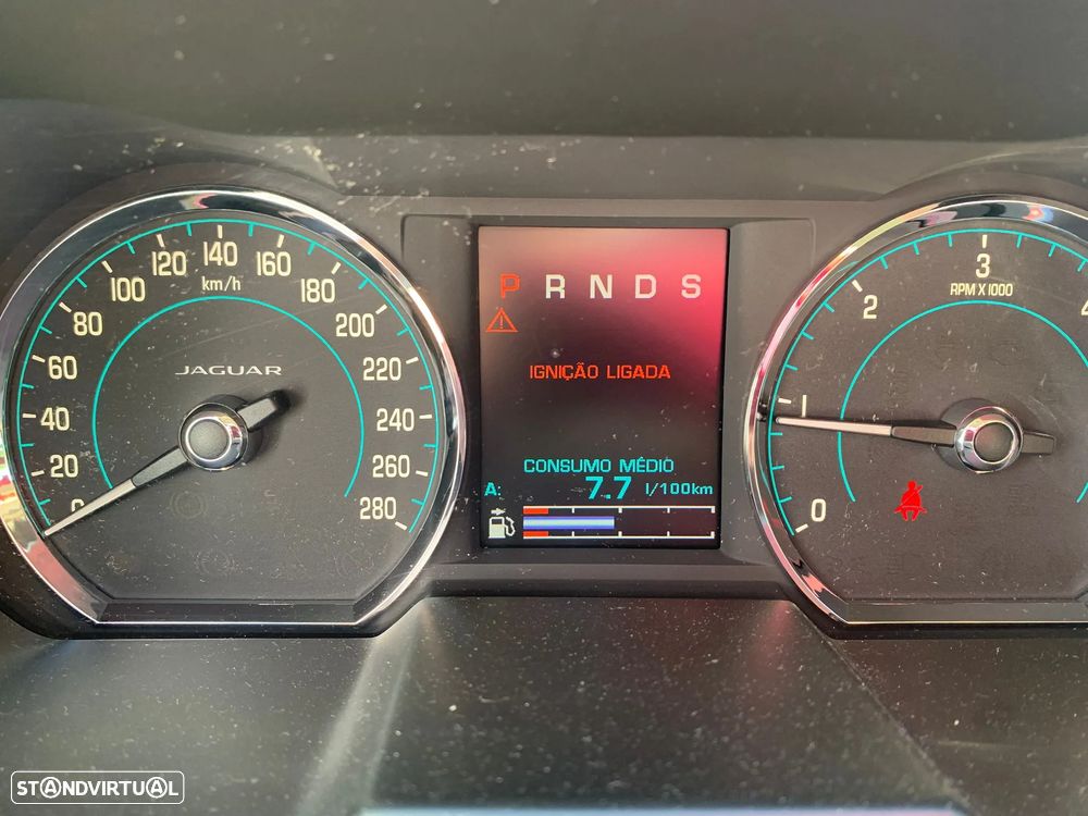 Jaguar XF 3.0 D V6 S Premium Luxury - 17