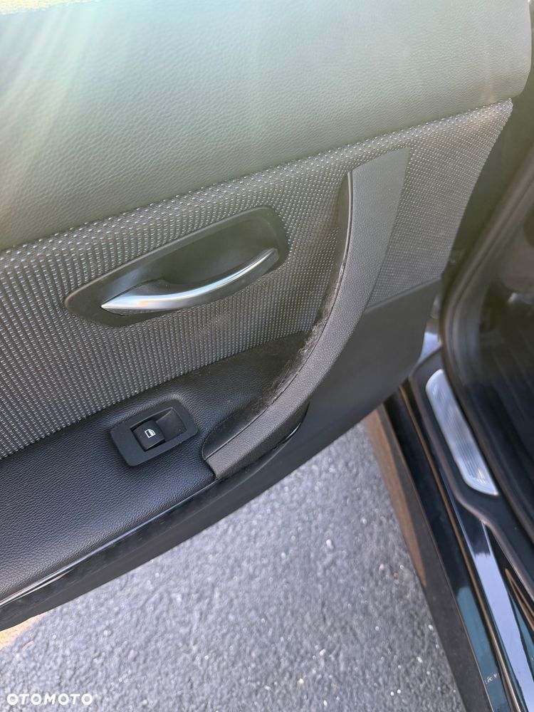 BMW Seria 3 320i - 16