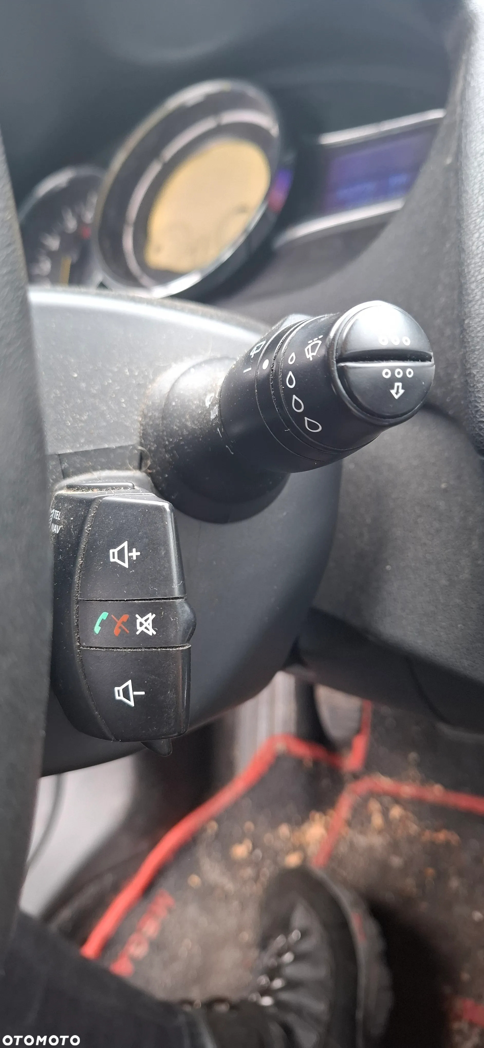 Renault MEGANE III Coupe 1,4 b  kod silnika H4J 700 na części - 20