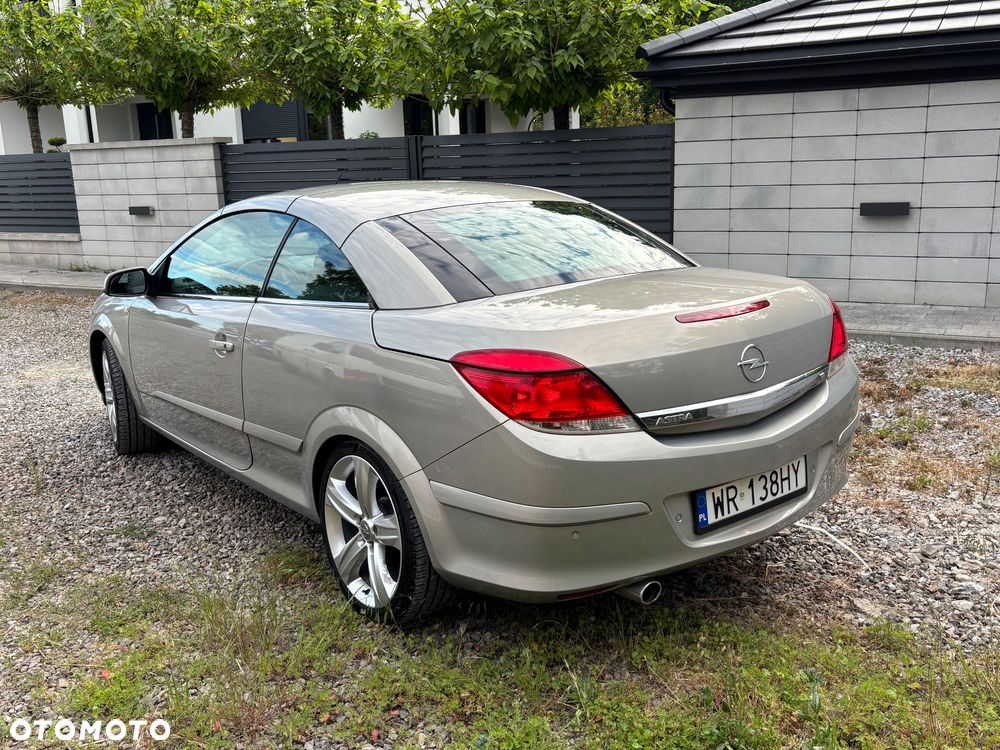 Opel Astra 1.8 Cosmo - 14