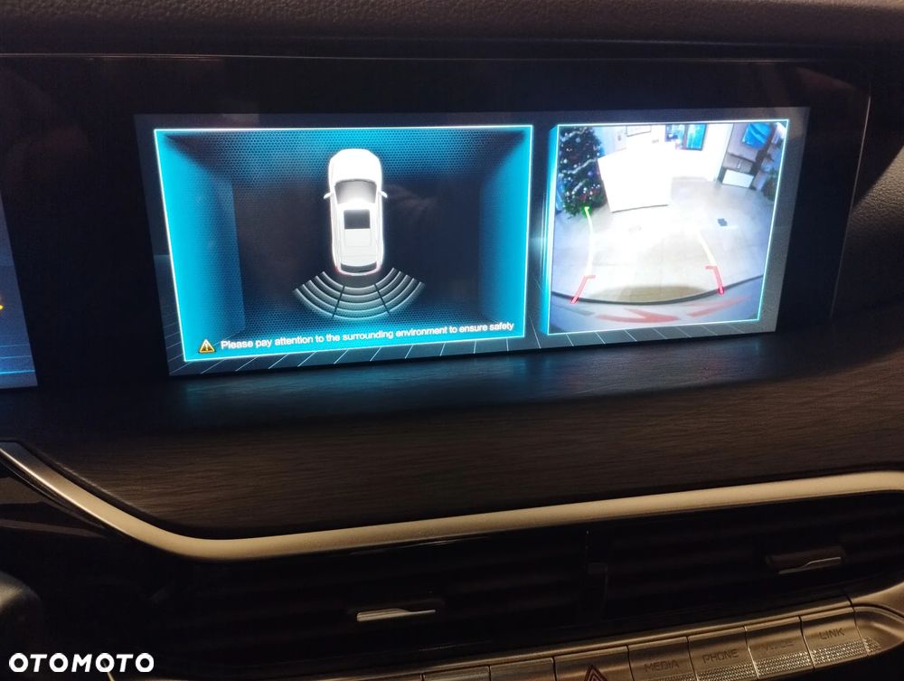 Bestune T77 1.5T Business DCT - 19