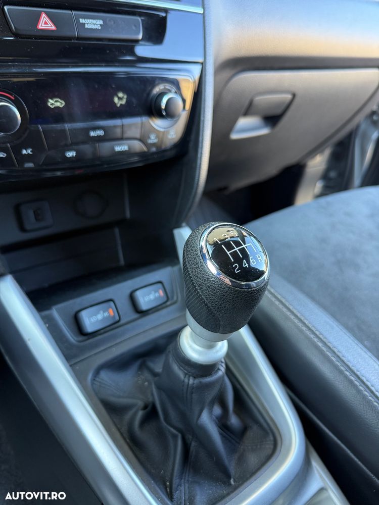 Suzuki Vitara 1.6 DDIS (4x2) Comfort - 22