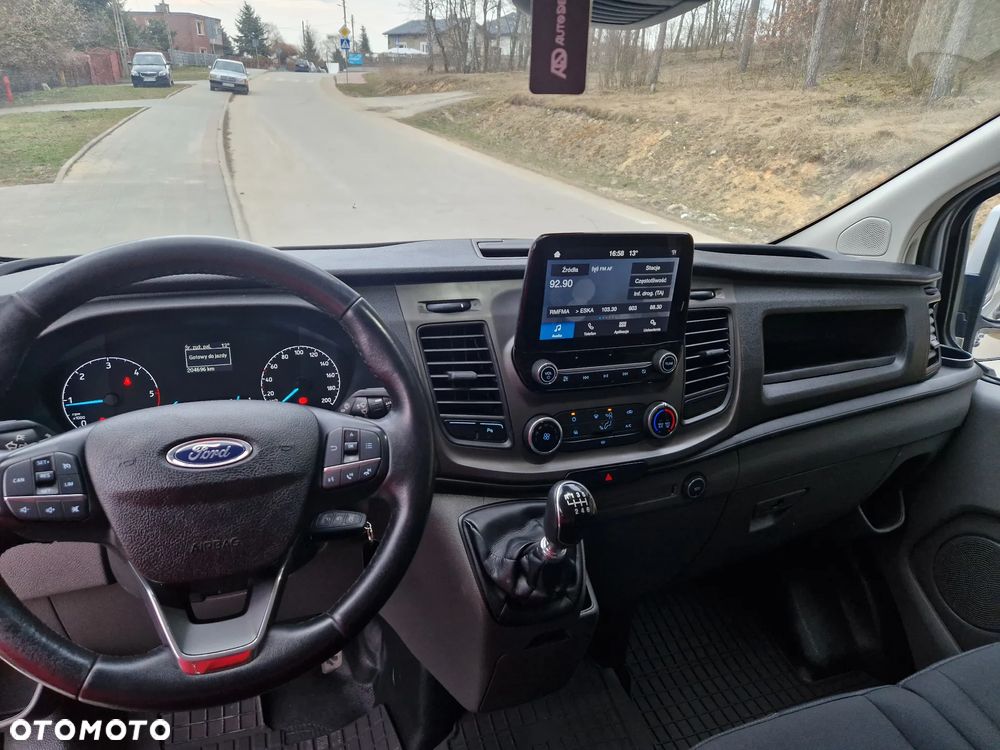 Ford Transit Custom - 11
