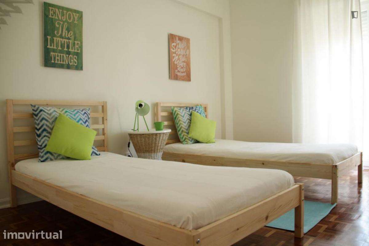 Apartamento com 3 quartos - localizado em Costa da Caparica Lisbon - Grande imagem: 2/10