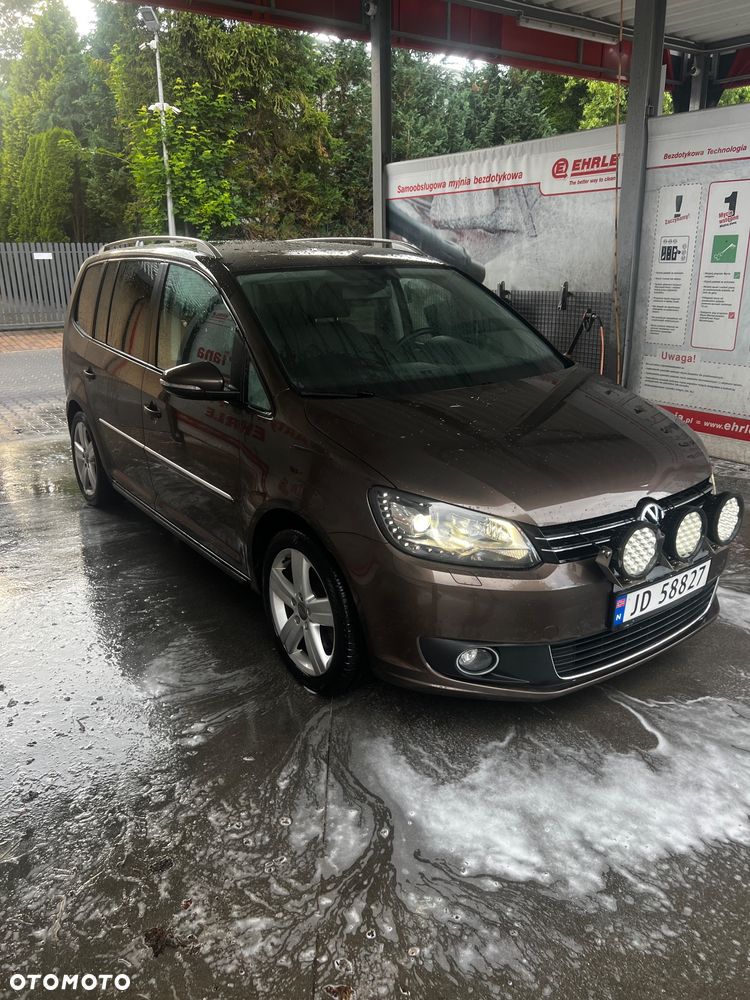 Volkswagen Touran 2.0 TDI DPF Highline DSG - 2