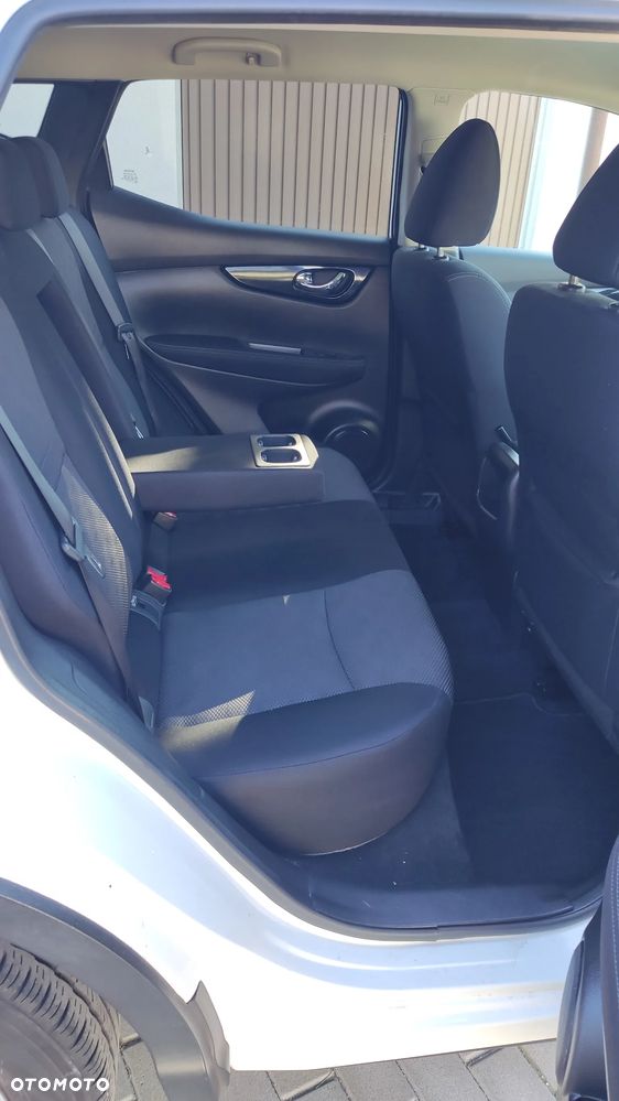 Nissan Qashqai 1.2 DIG-T Xtronic 360 - 11