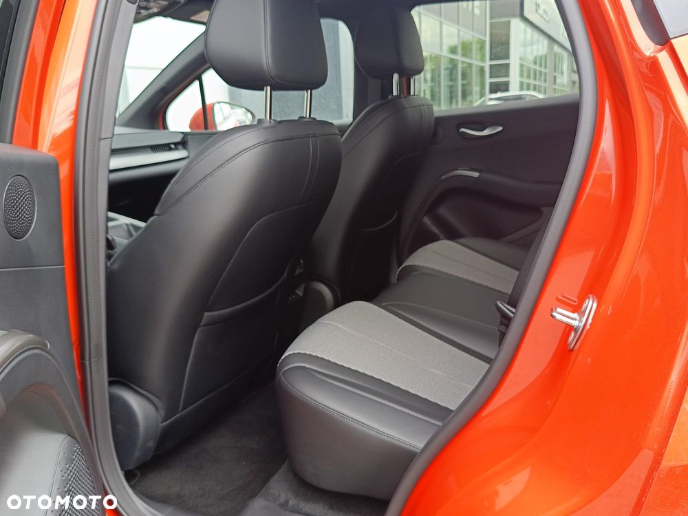 BYD Dolphin - 22