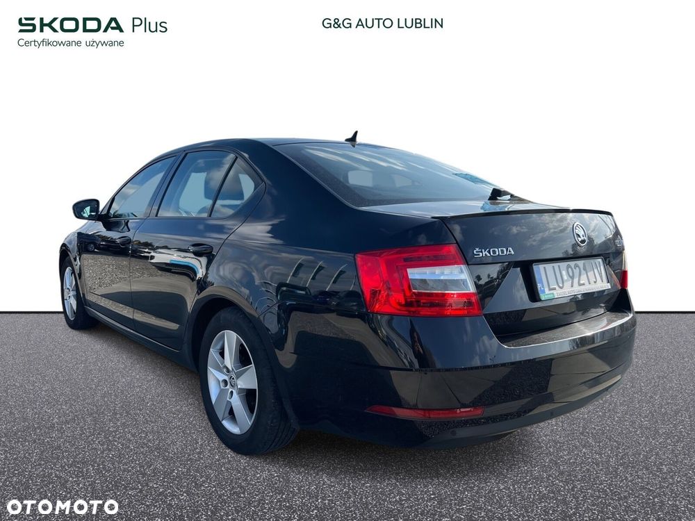 Skoda Octavia - 4