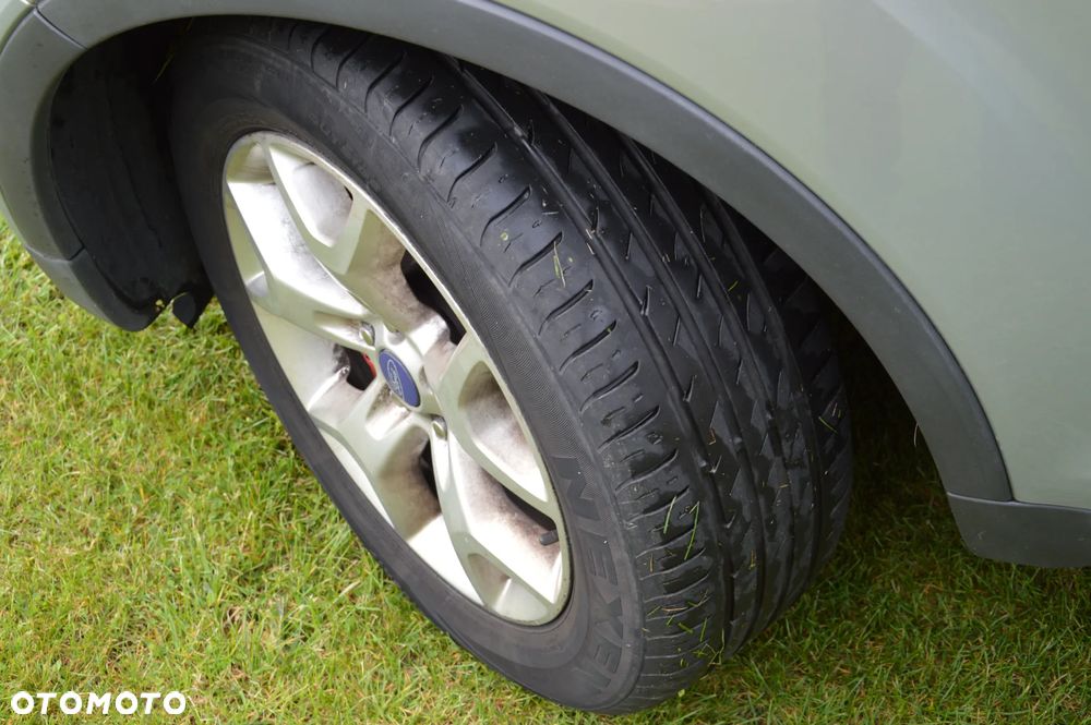 Ford Kuga 2.0 TDCi 4x4 Titanium - 34