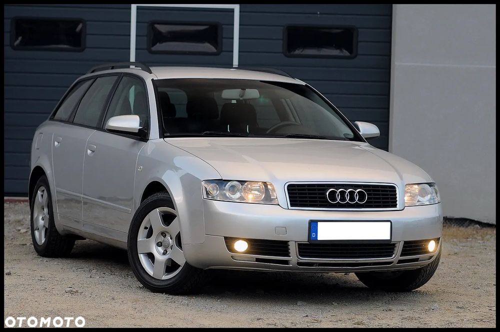 Audi A4 Avant - 2