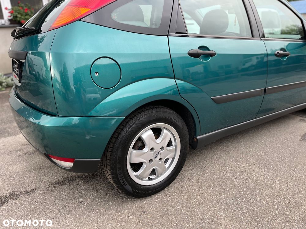 Ford Focus - 12