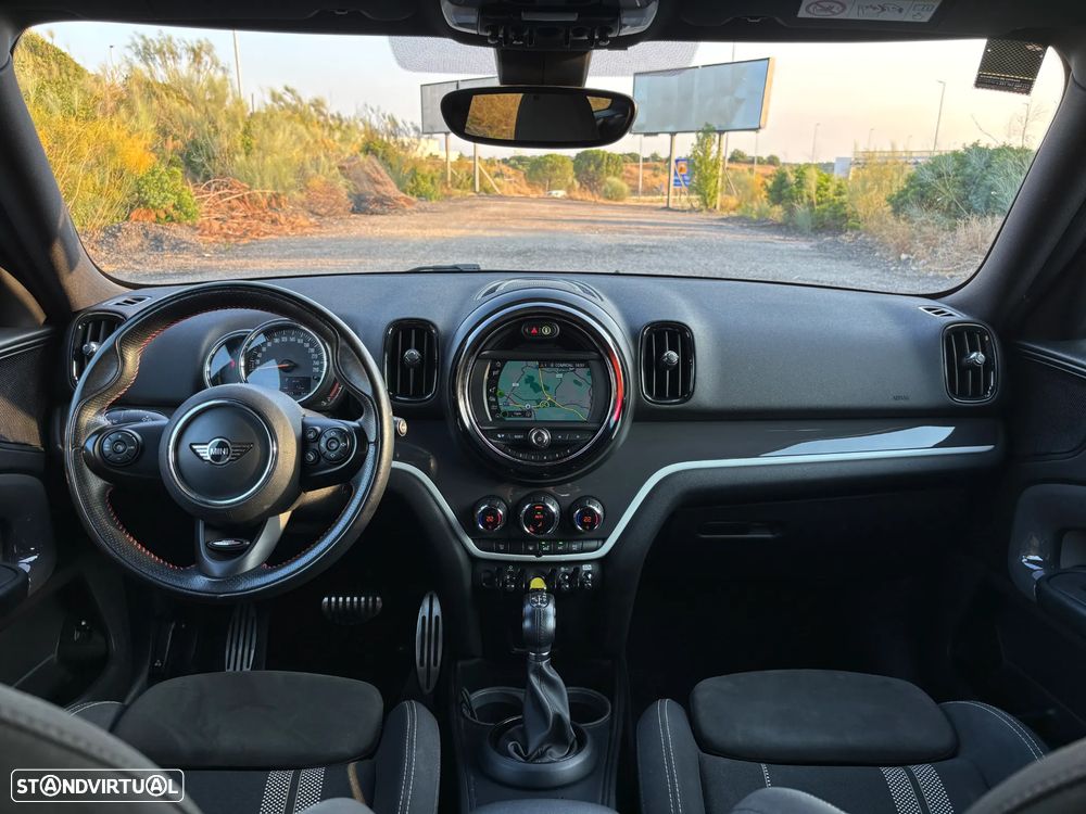 MINI Countryman Cooper SE ALL4 Auto - 4