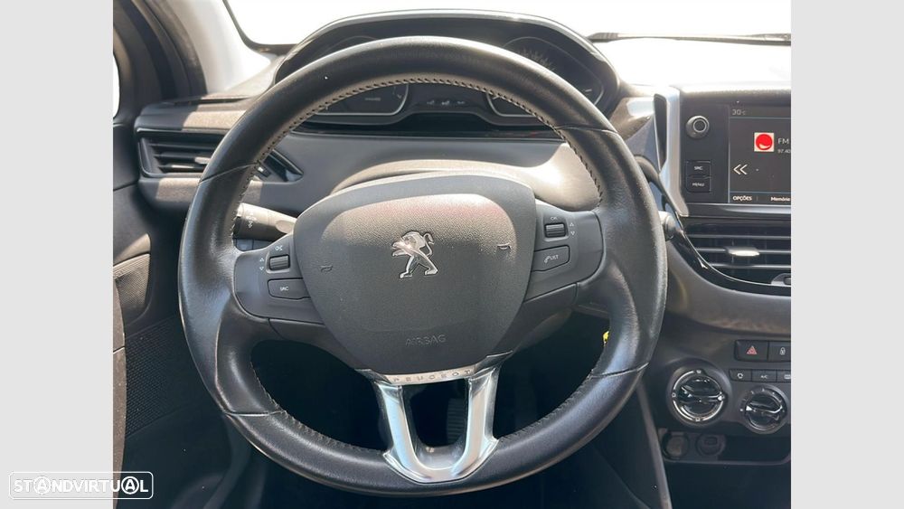Peugeot 208 1.2 PureTech Allure - 16