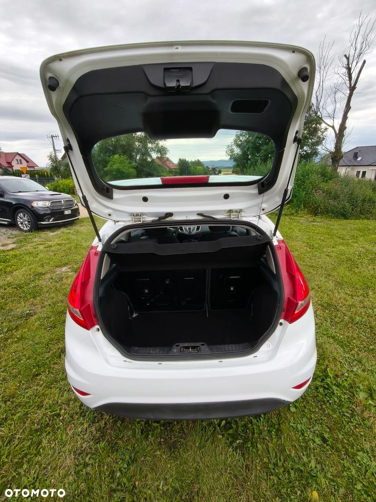 Ford Fiesta 1.25 Trend - 16