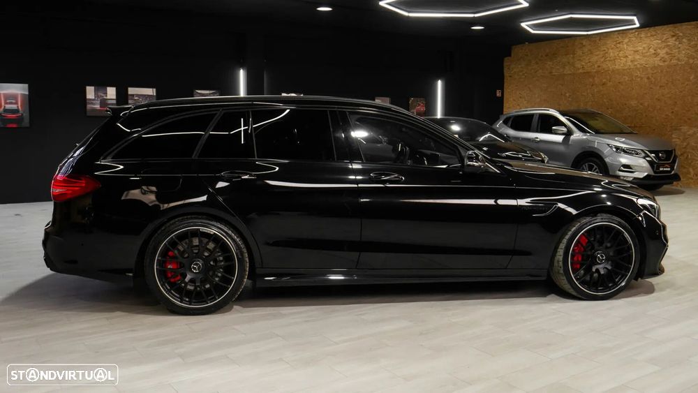 Mercedes-Benz C 63 AMG S - 17
