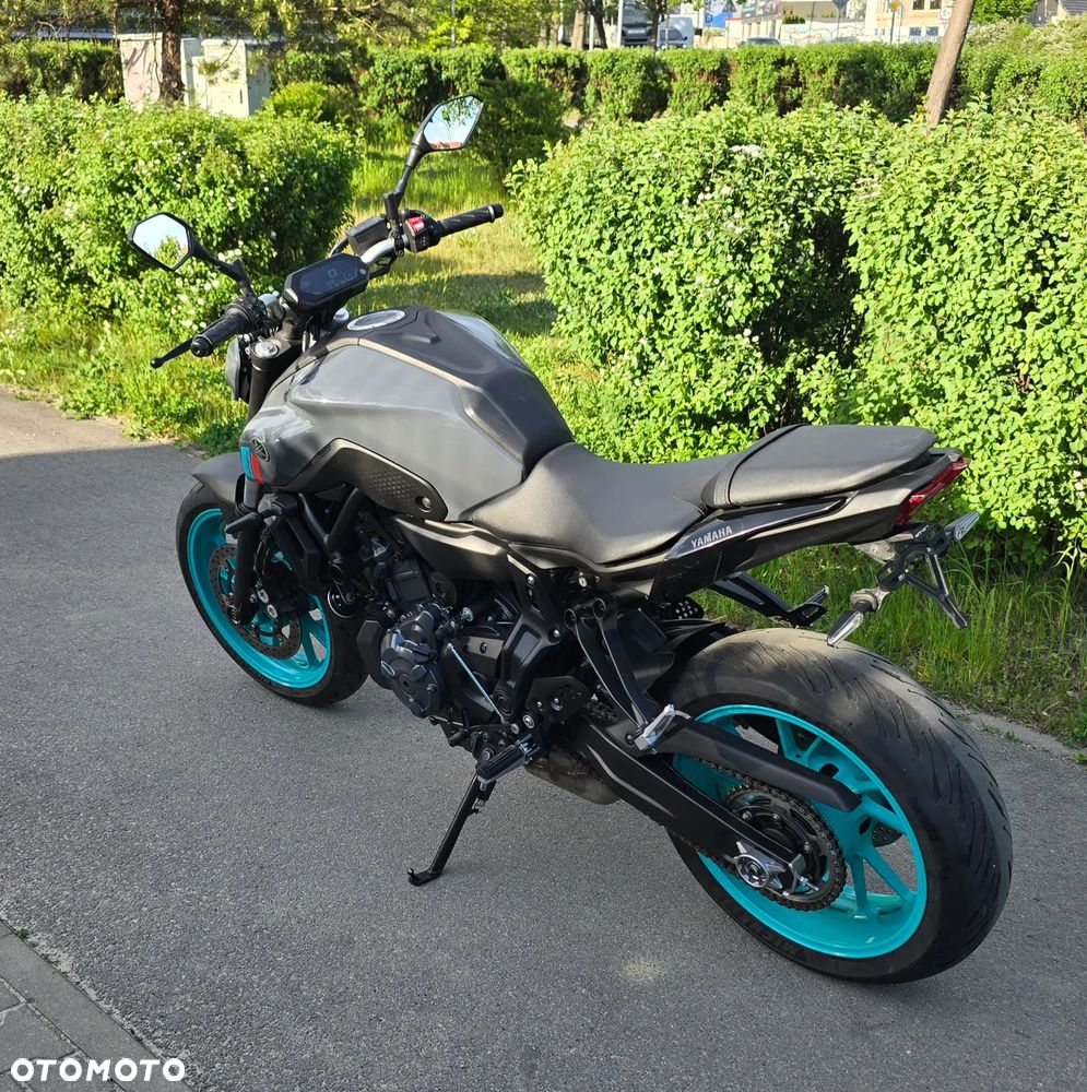 Yamaha MT - 8