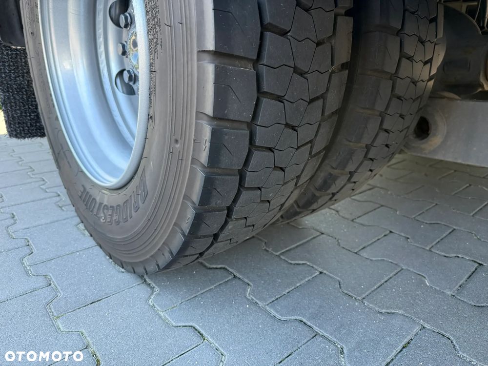 Mercedes-Benz Atego 1224 Kontener Dł 6,40 m - 12