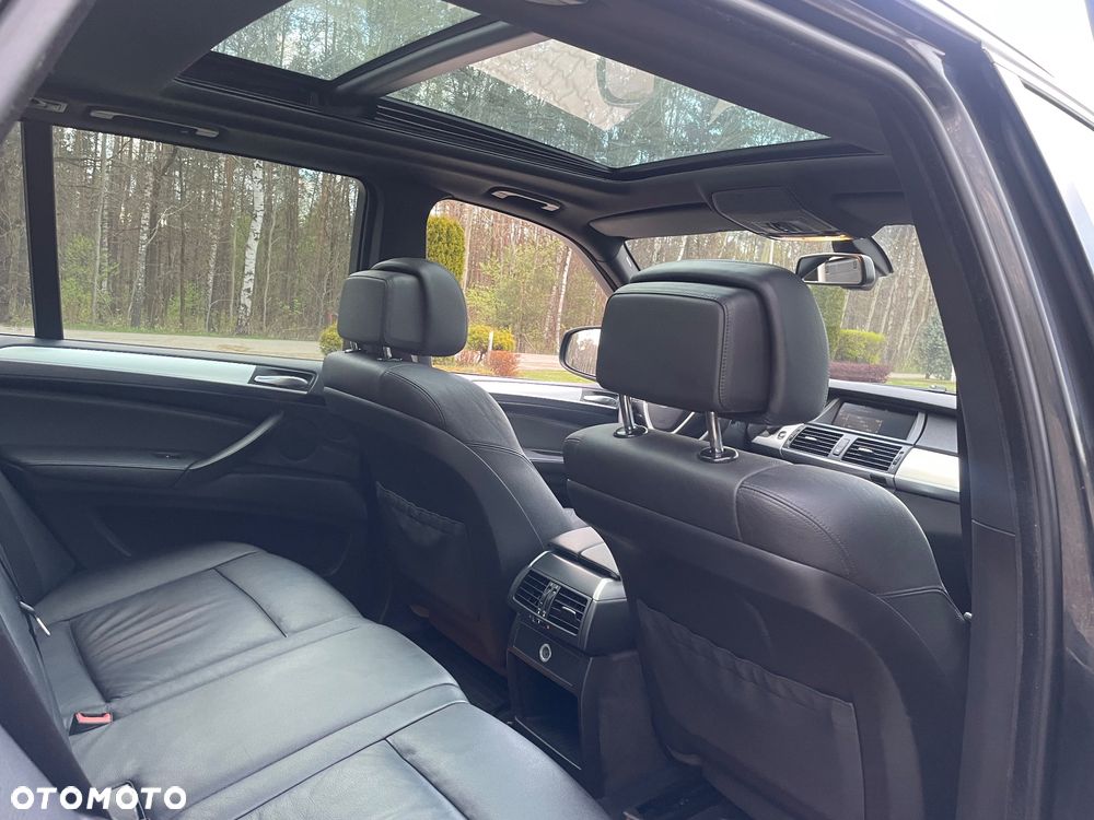 BMW X5 xDrive35d - 24