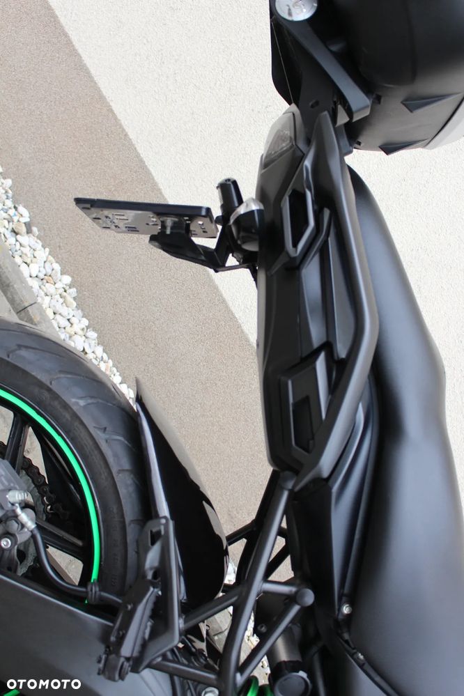 Kawasaki Versys 650 - 12
