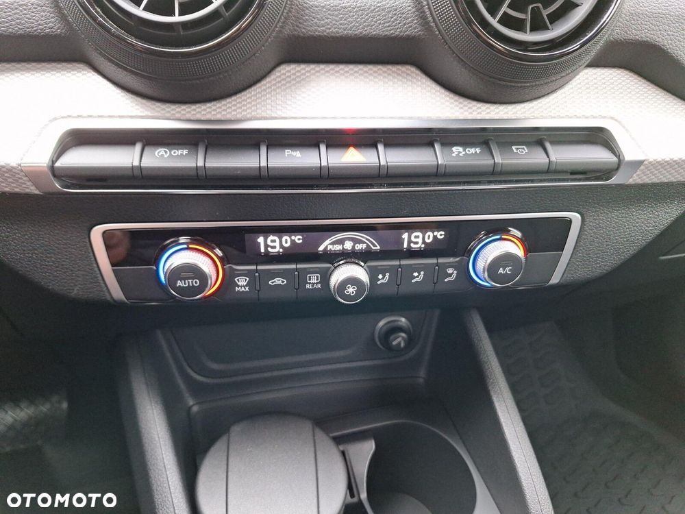 Audi Q2 1.4 TFSI CoD S tronic - 21