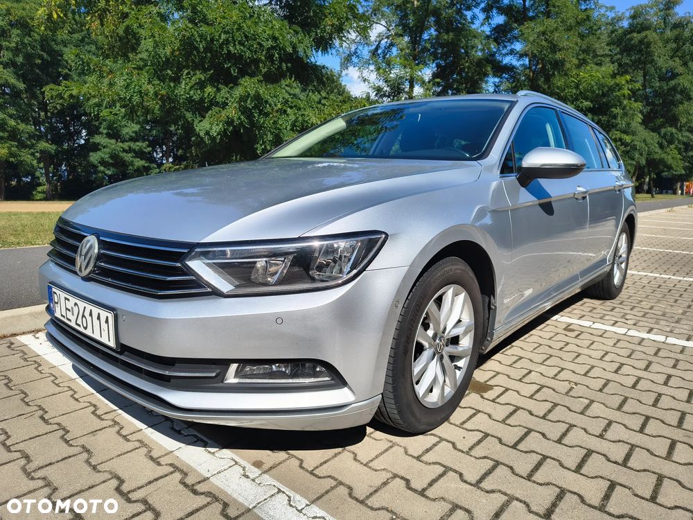 Volkswagen Passat 1.6 TDI (BlueMotion Technology) DSG Comfortline - 4