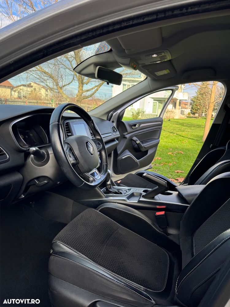 Renault Megane ENERGY dCi EDC Intens - 3