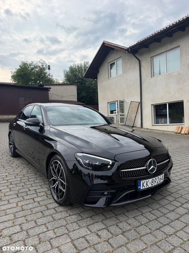 Mercedes-Benz Klasa E 220 d 4-Matic AMG - 3