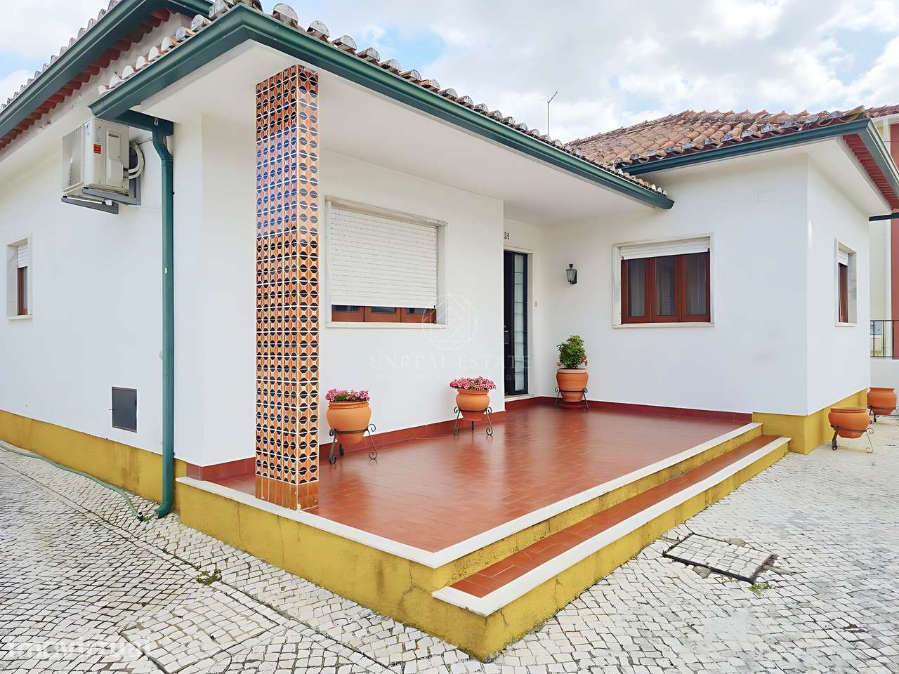 Moradia T3 Térrea Isolada com Jardim, Garagem e Churrasqueira | a 5 Mi - Grande imagem: 4/60