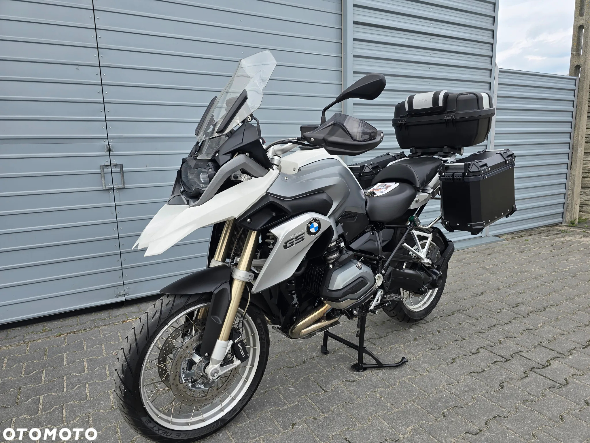 BMW R - 13