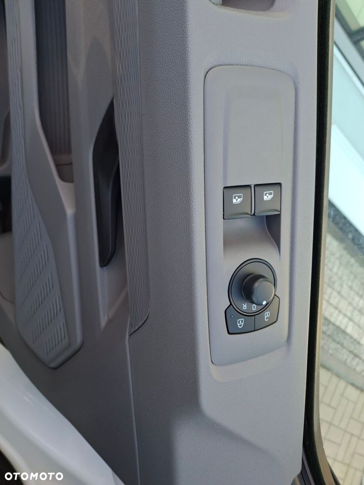 Volkswagen Transporter Furgon - 15