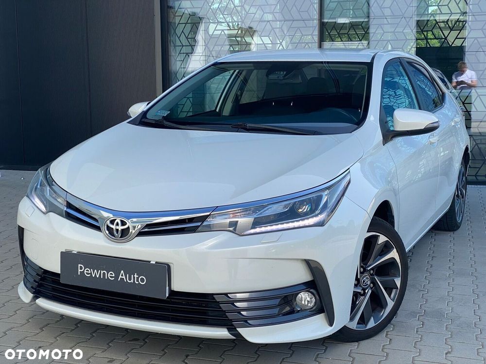 Toyota Corolla - 10