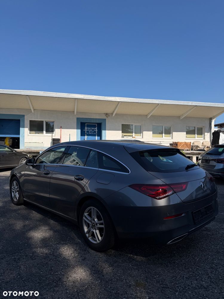Mercedes-Benz CLA - 5