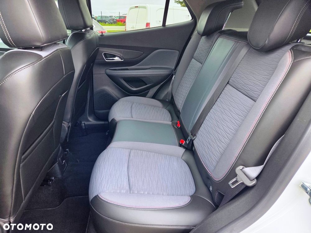 Opel Mokka 1.6 CDTI Cosmo S&S - 25