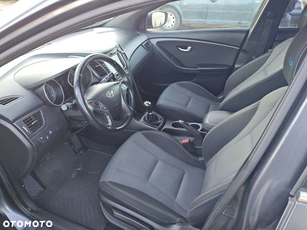 Hyundai i30 - 2