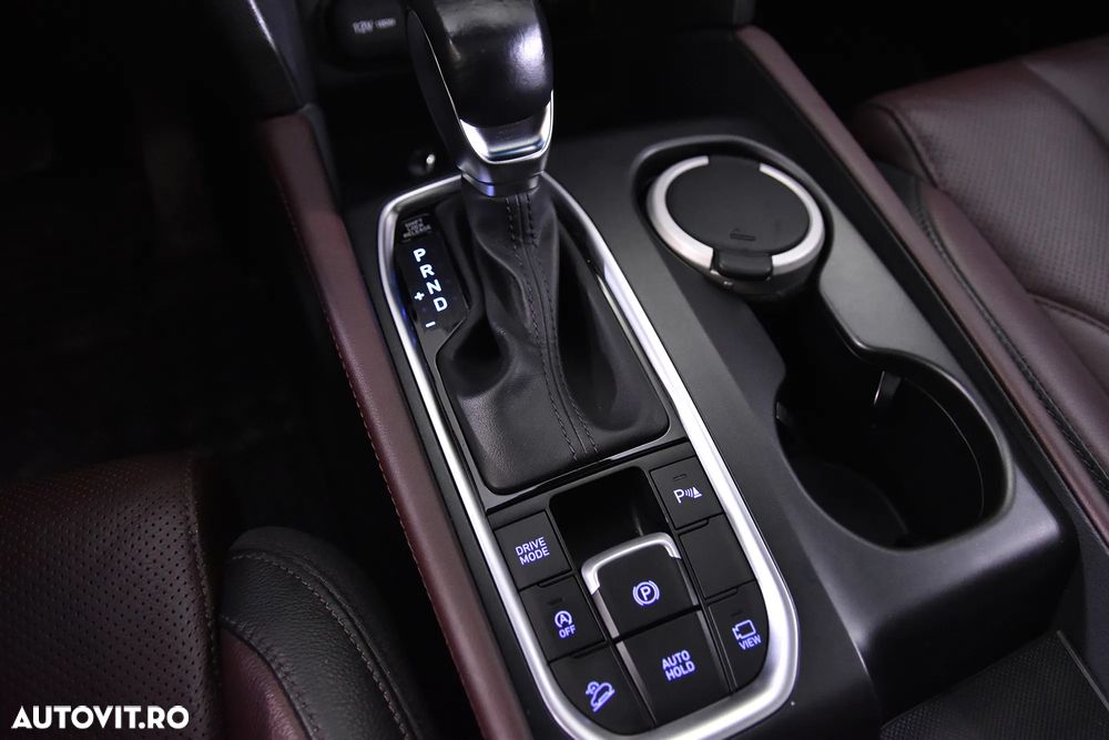 Hyundai Santa Fe - 17