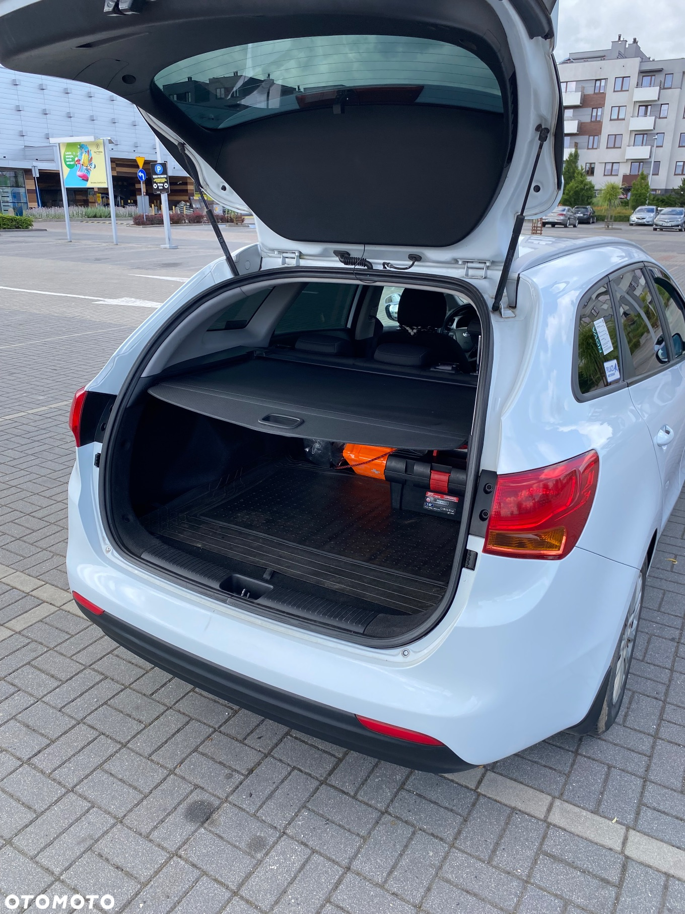 Kia Ceed Cee'd 1.6 CRDi M - 12