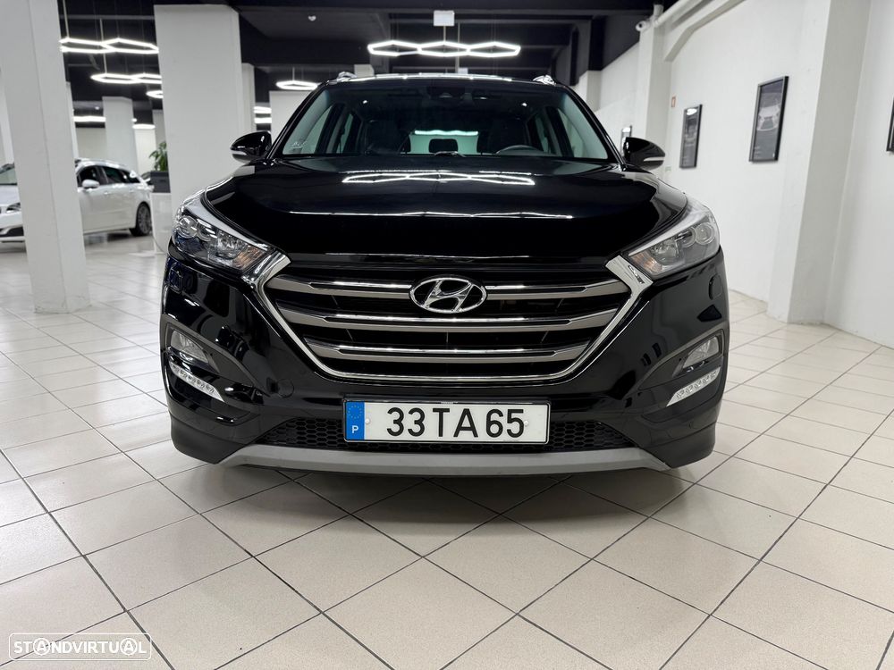 Hyundai Tucson 1.7 CRDi Executive - 12