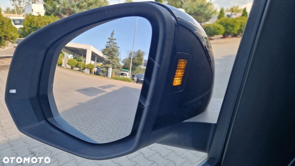 Volkswagen Multivan 2.0 TDI L2 Edition DSG - 10