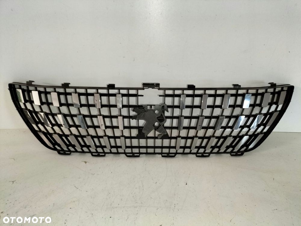 atrapa kratka grill peugeot 3008 5008 ii 16-21 - 1
