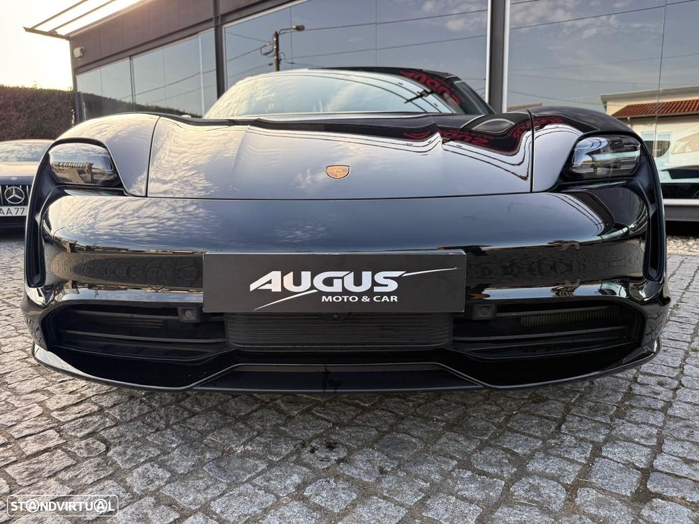 Porsche Taycan bateria Performance Plus - 8