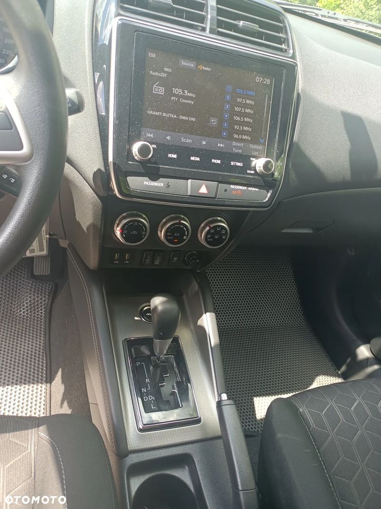 Mitsubishi ASX 2.0 4WD CVT Plus - 9
