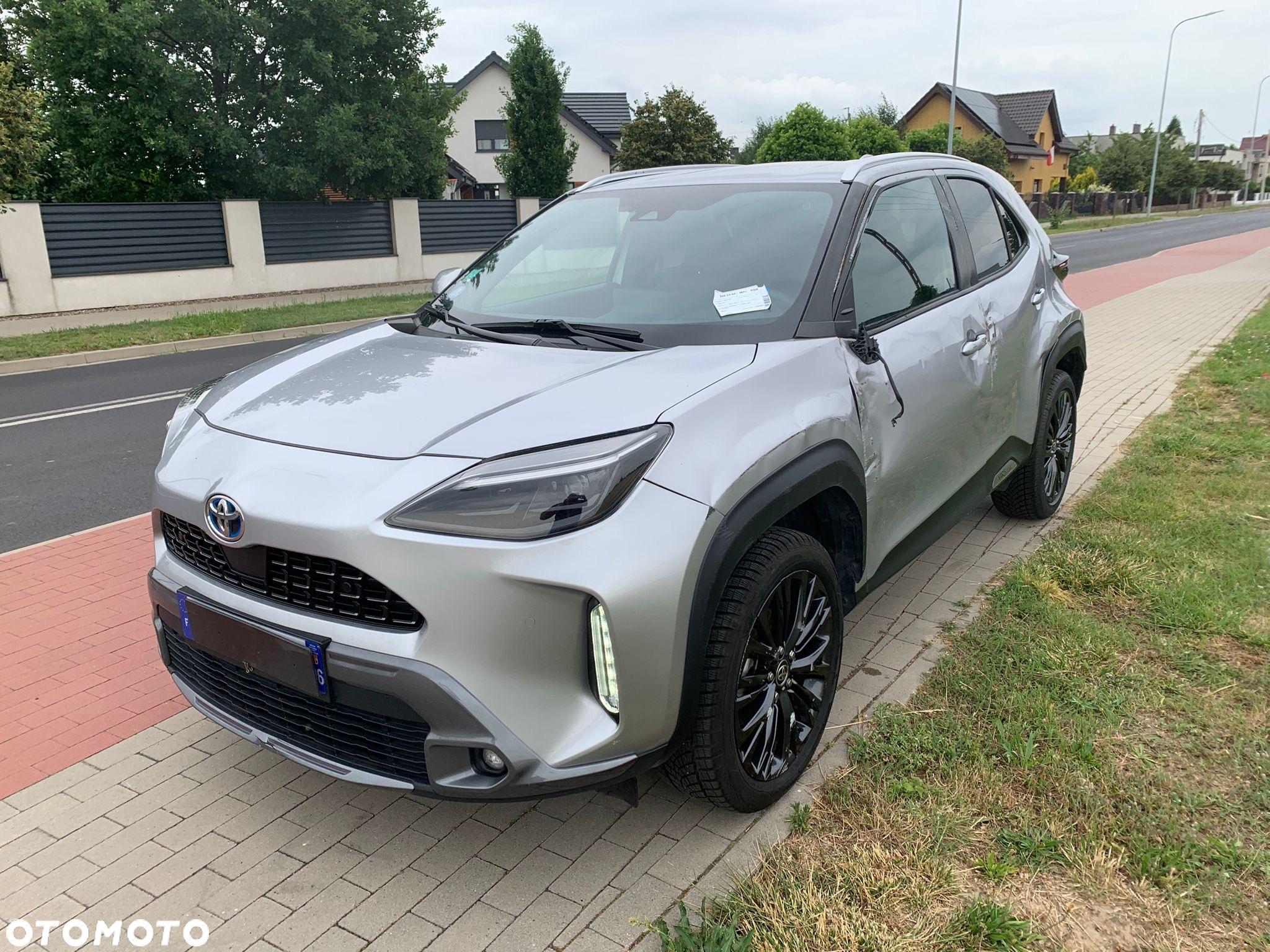 Toyota Yaris Cross Hybrid 1.5 Premiere Edition 4x4 - 7