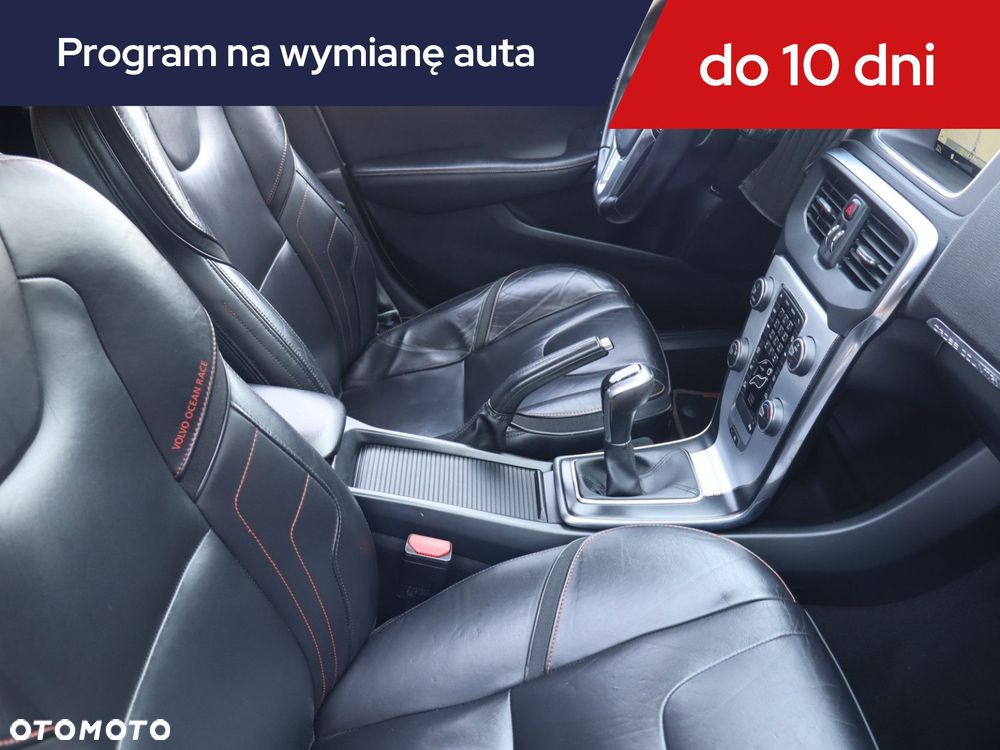 Volvo V40 - 11