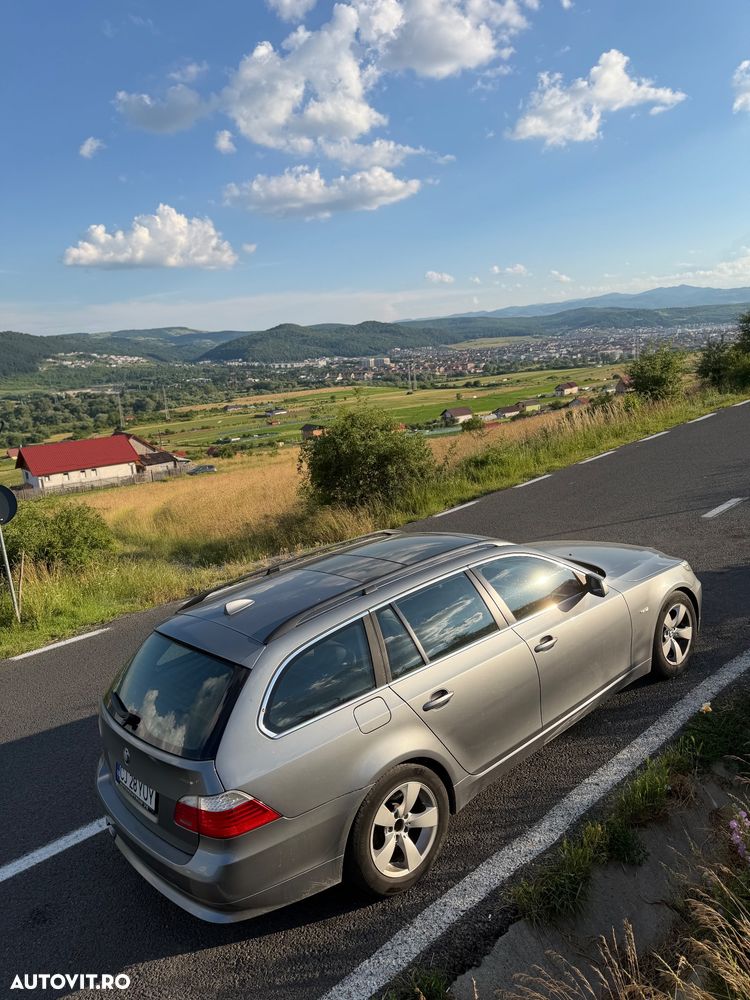 BMW Seria 5 520d Aut. - 10