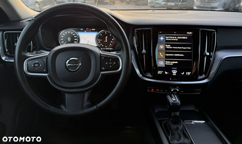 Volvo V60 D4 Geartronic Momentum Pro - 18