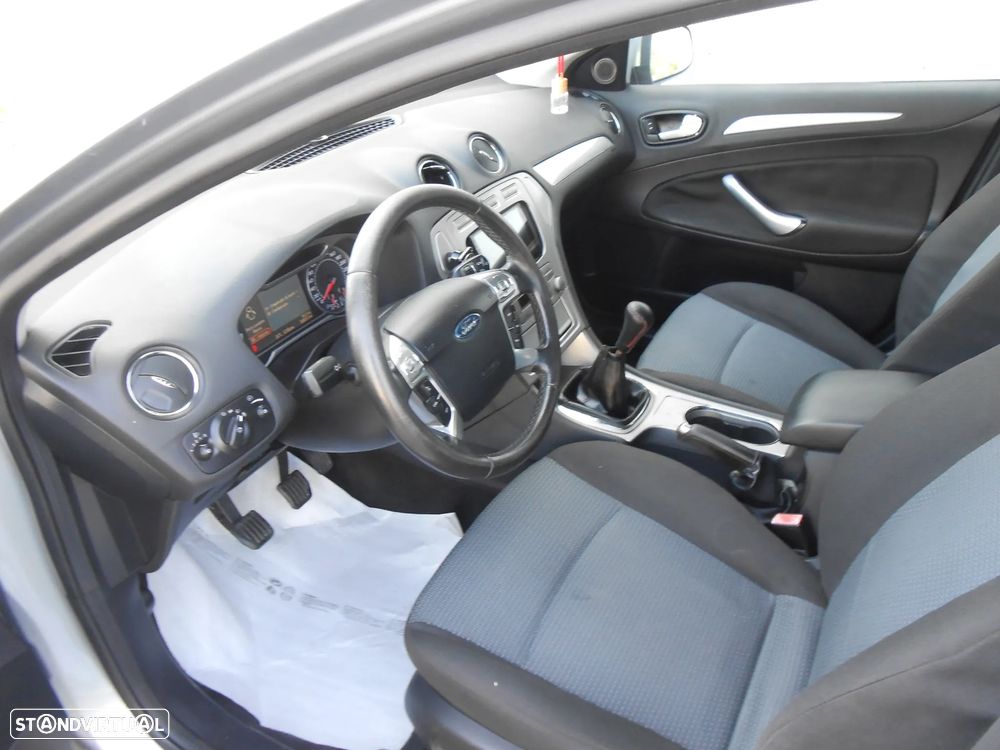 Ford Mondeo SW 1.8 TDCi ECOnetic - 15