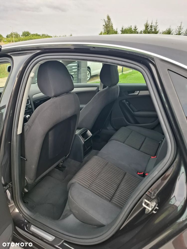 Audi A4 Limousine 2.0 TDI DPF Ambition - 5